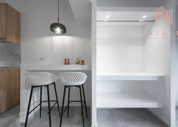 Next Door, Nilie Hospitality Mgmt