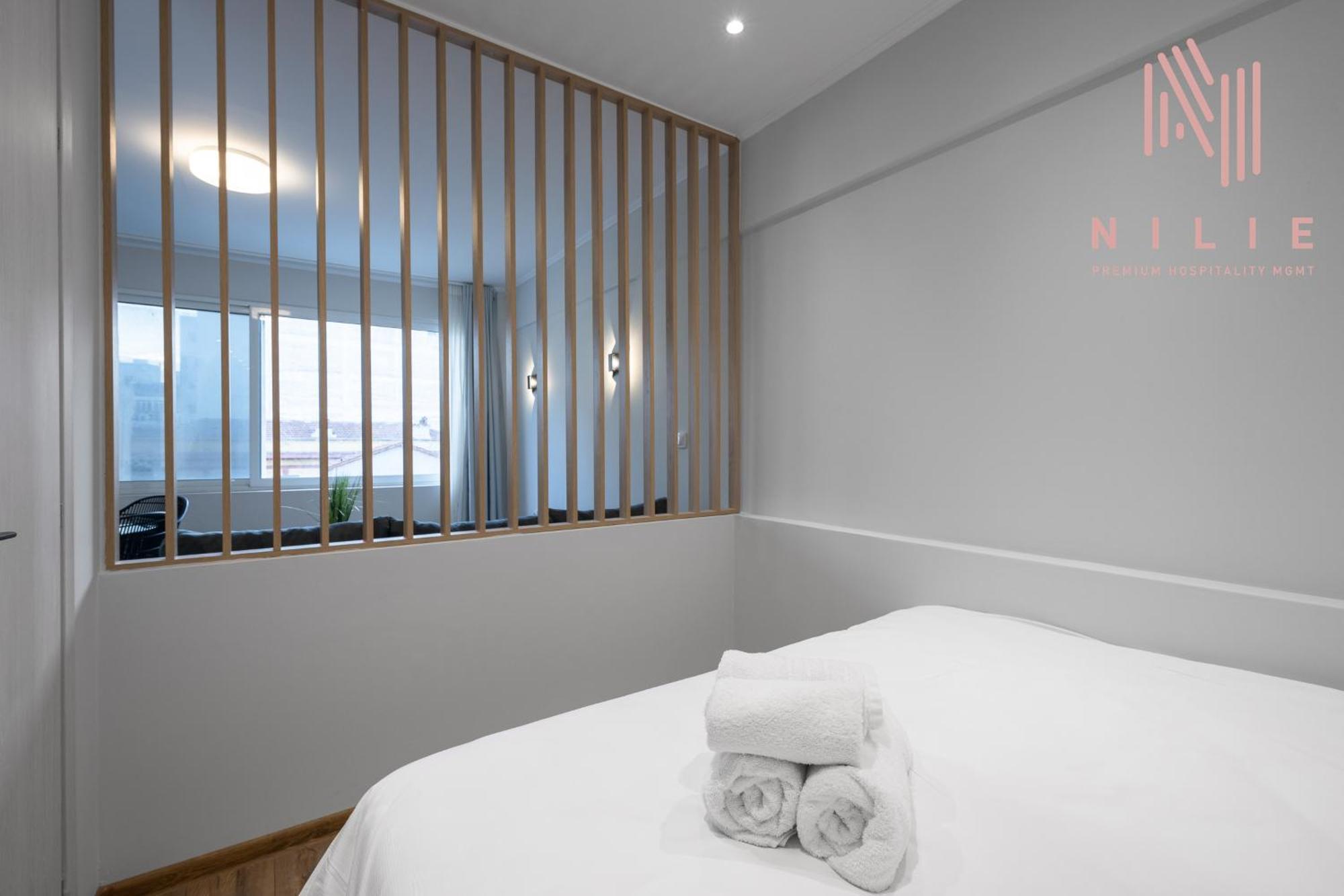 Next Door, Nilie Hospitality Mgmt Салоники